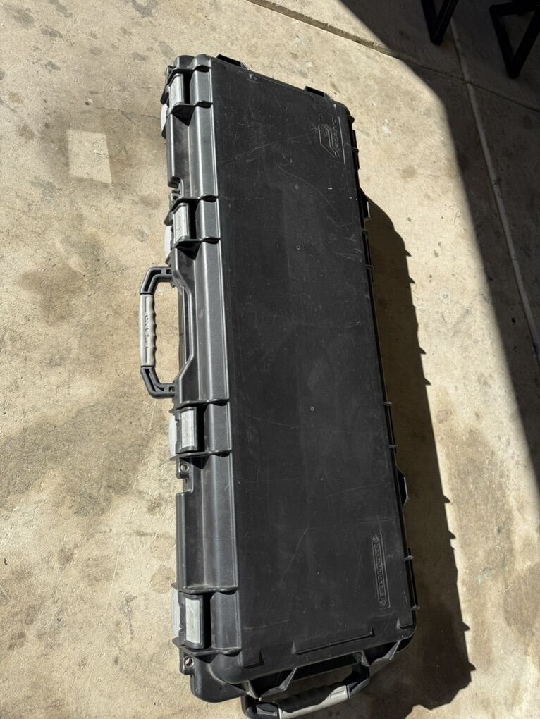 Plano Field Locker Gun Case
