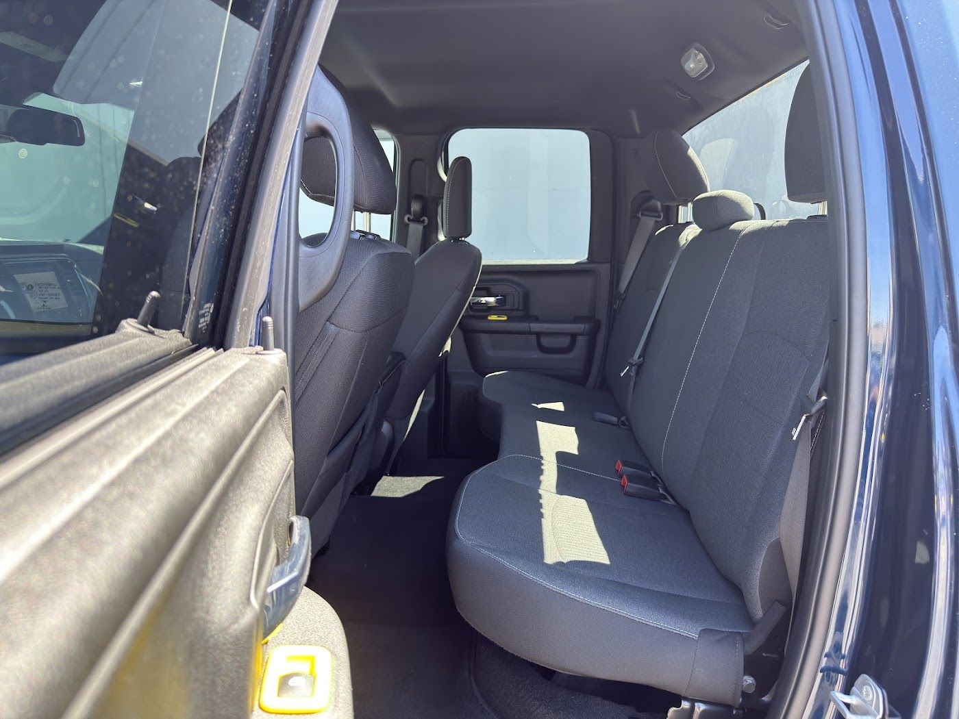 Main image 6