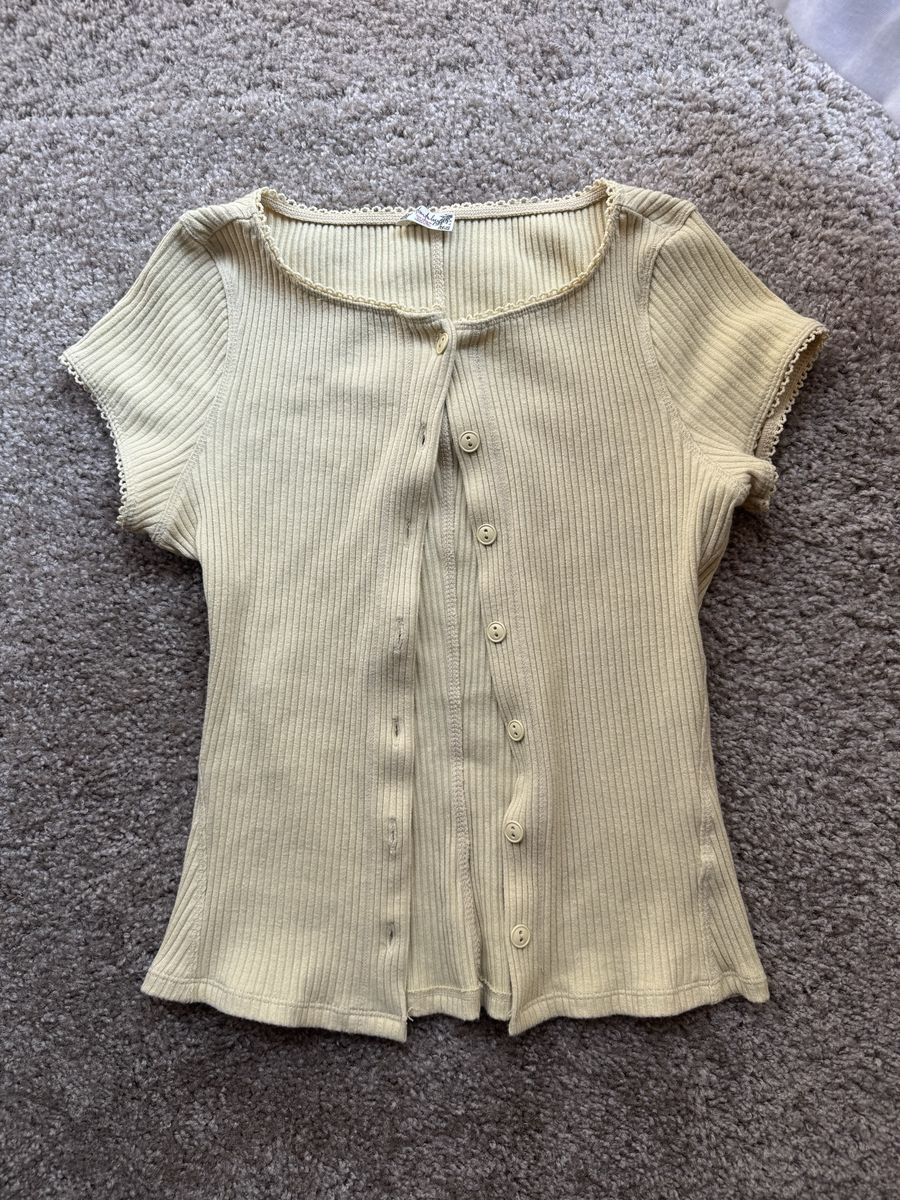 Free People Light Yellow Ribbed Short Sleeve Button-Front Top Size Small