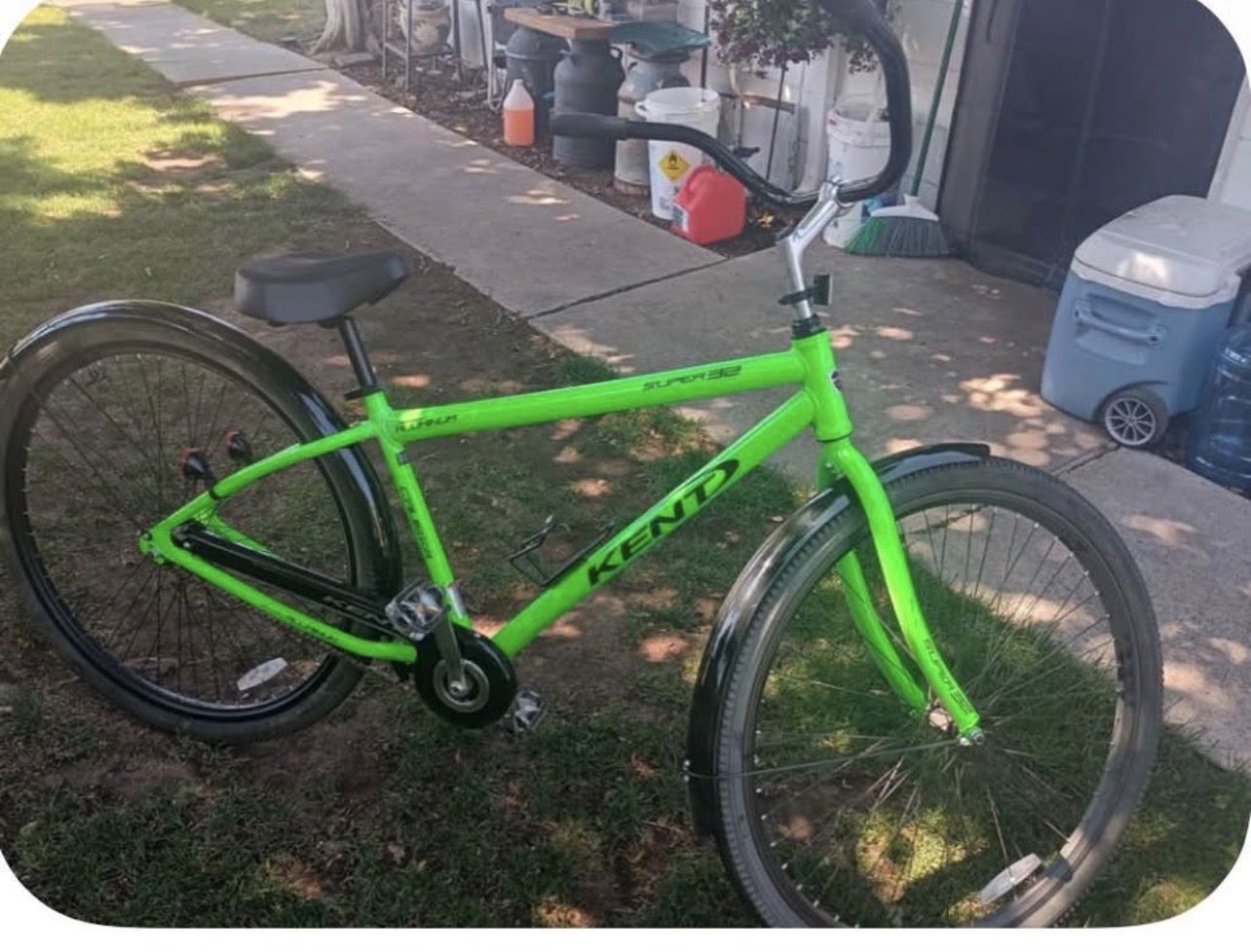 Kent Super 32 Aluminum Cruiser Bicycle - Bright Green