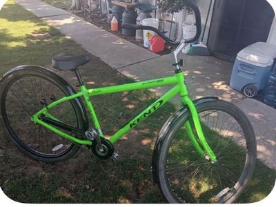 Kent Super 32 Aluminum Cruiser Bicycle - Bright Green