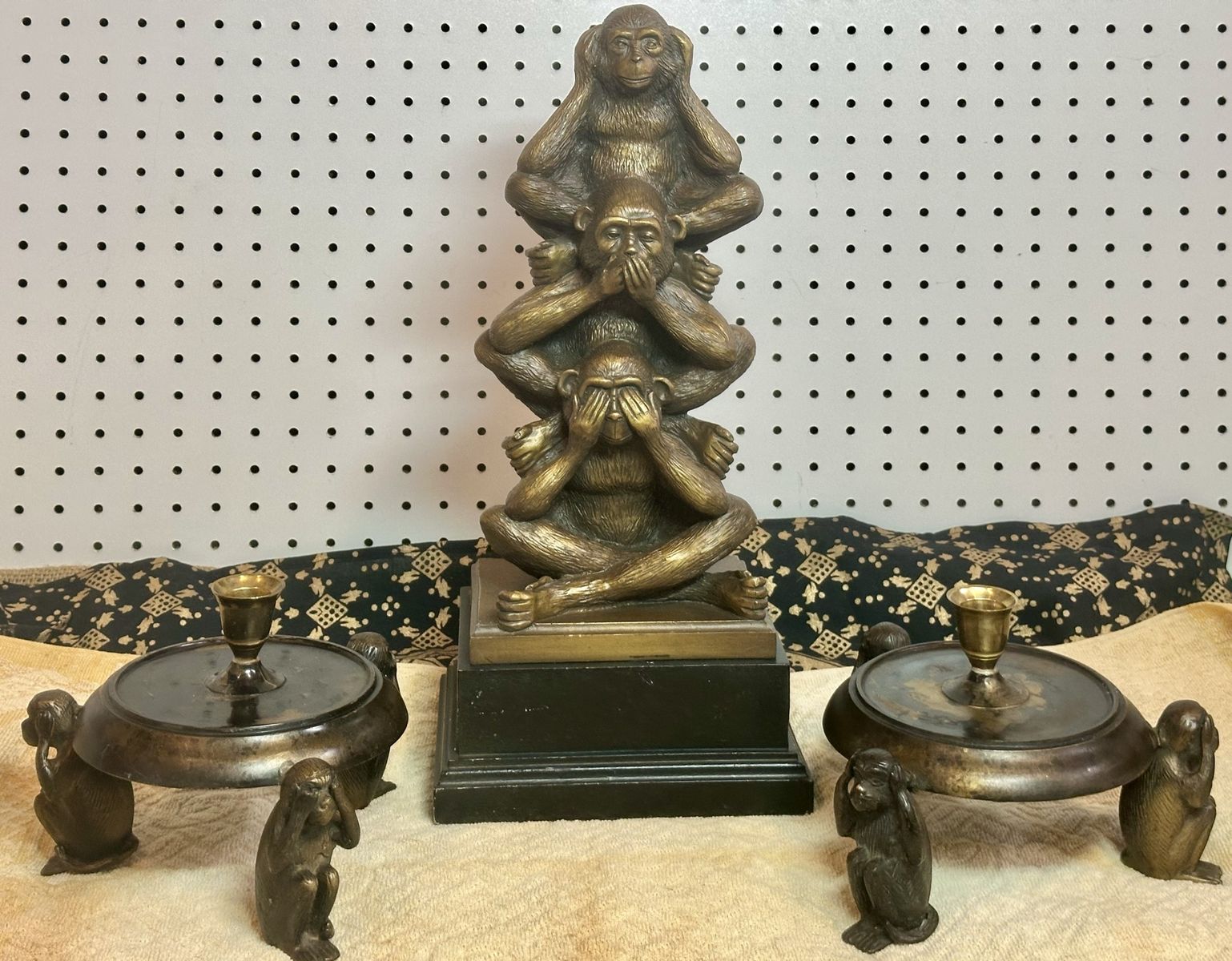 Awesome Decor with The 3 Monkeys Solid Brass