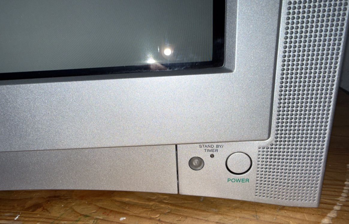 Main image 7