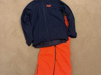 Helle Hansen Ski Set