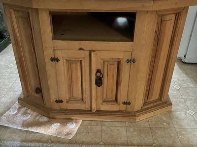 Rustic Solid Wood TV Stand Cabinet with Storage
