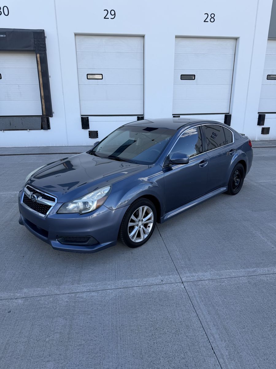 2013 Subaru Legacy 2.5i Premium