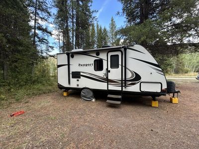 Travel Trailer: passport Ultralite