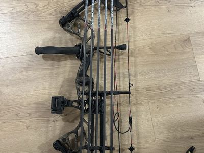Blackout Intrigue xs compound bow for trade
