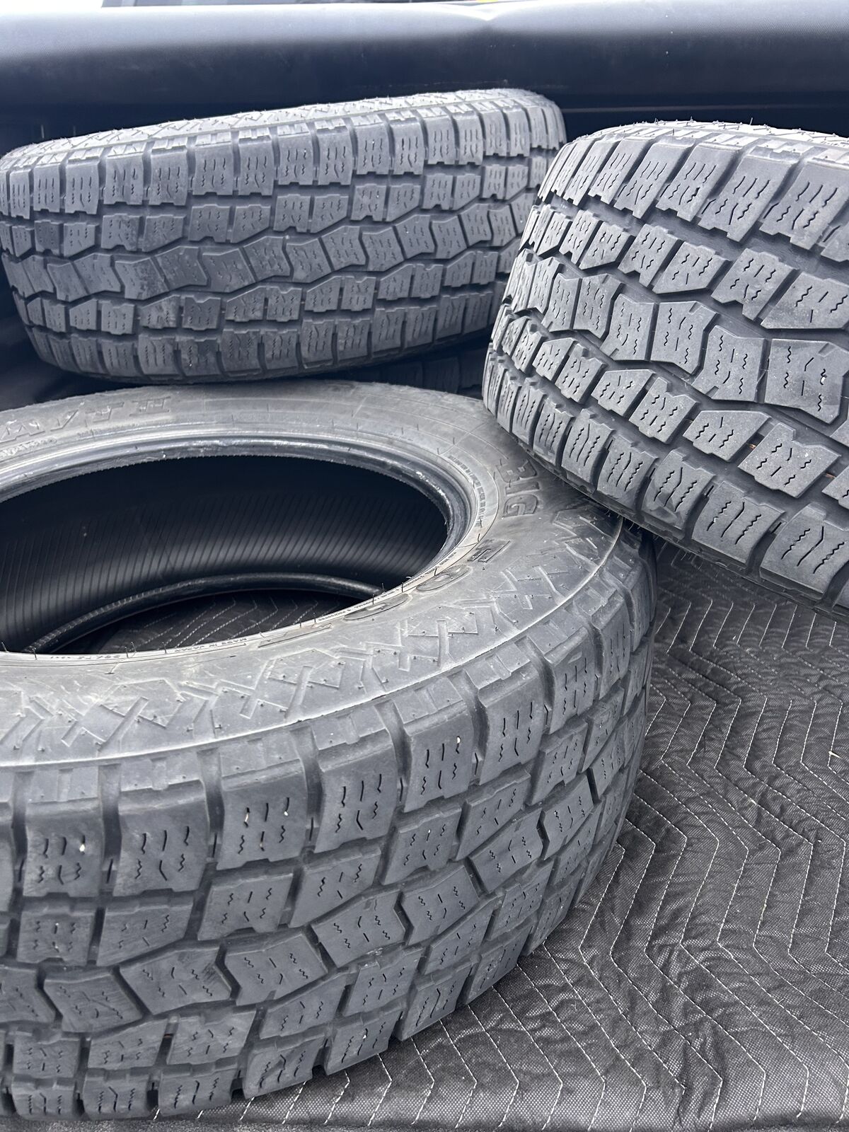 (4)Used Big Foot A/T II tires 265/65R17