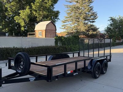 Like new 7x16 dual axle trailer