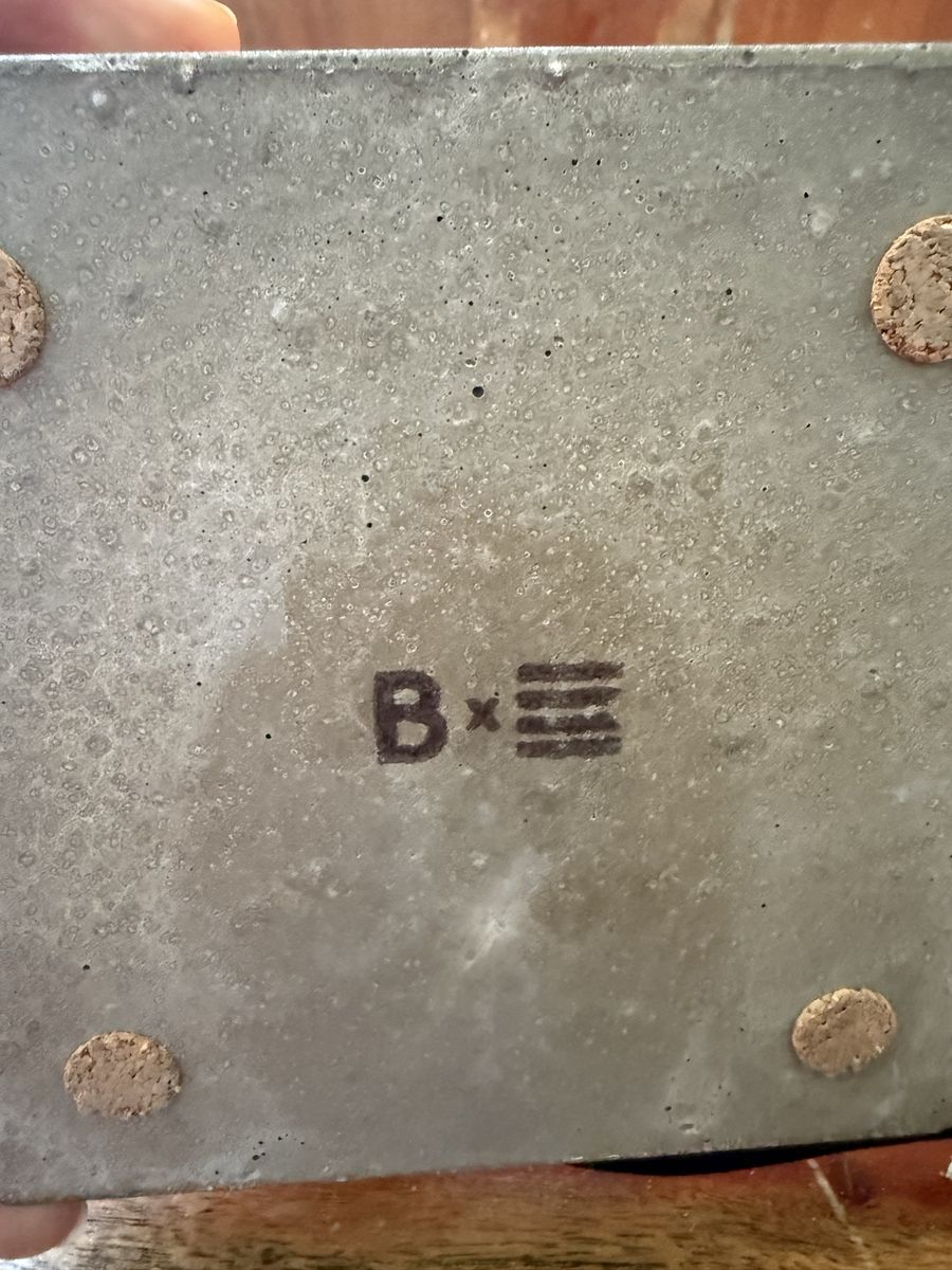 Main image 5