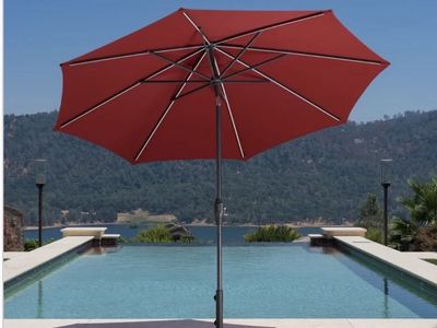 SUNVILLA 10’ LED Market Umbrella