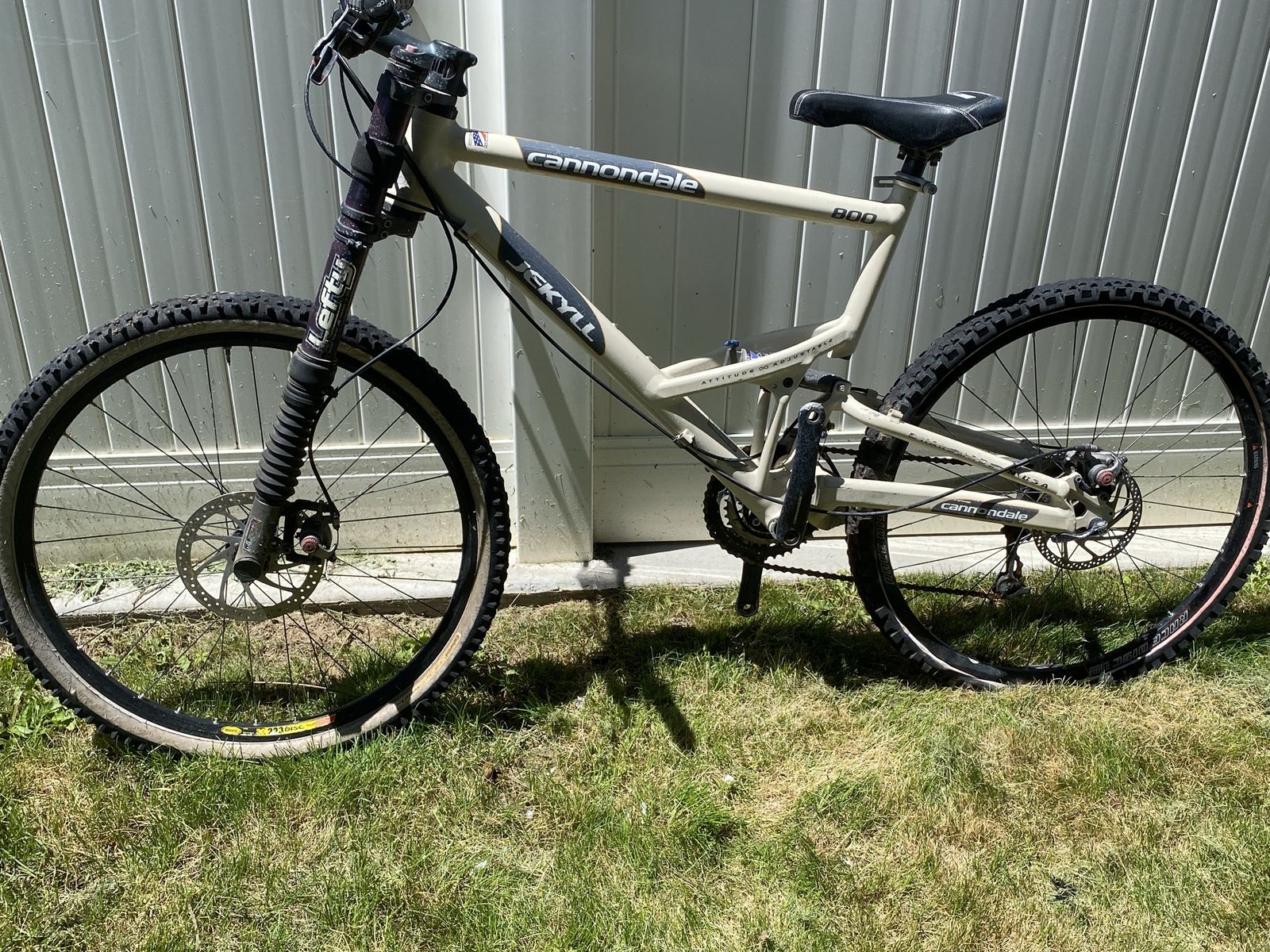 Cannondale Jekyll 800 Full Suspension Mountain Bike - Lefty Fork - Excellent Condition