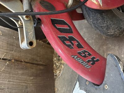Go-Ped Moby 35 Gas Powered Scooter with 32cc Tanaka Engine