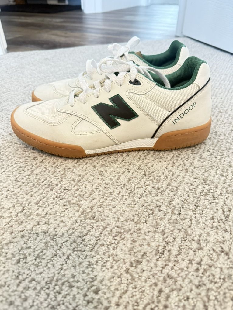 Boys/mens New Balance Shoes