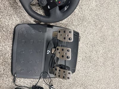 Logitech g923