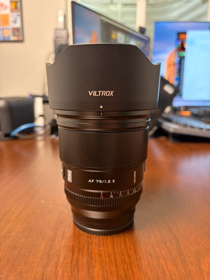 Viltrox 75mm f/1.2 (Sony E Mount) – Like New