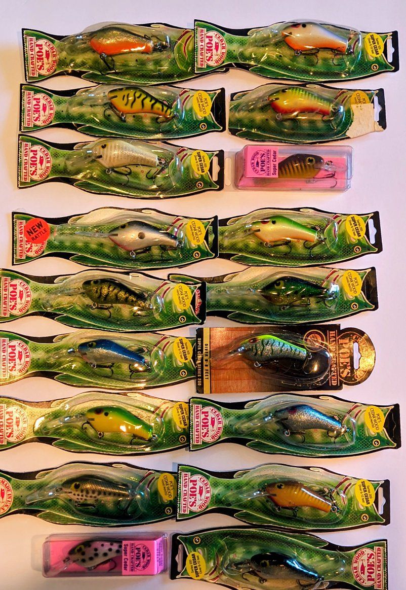 2 1/2" Crankbaits Dive 6-10 Feet  - Multiple color