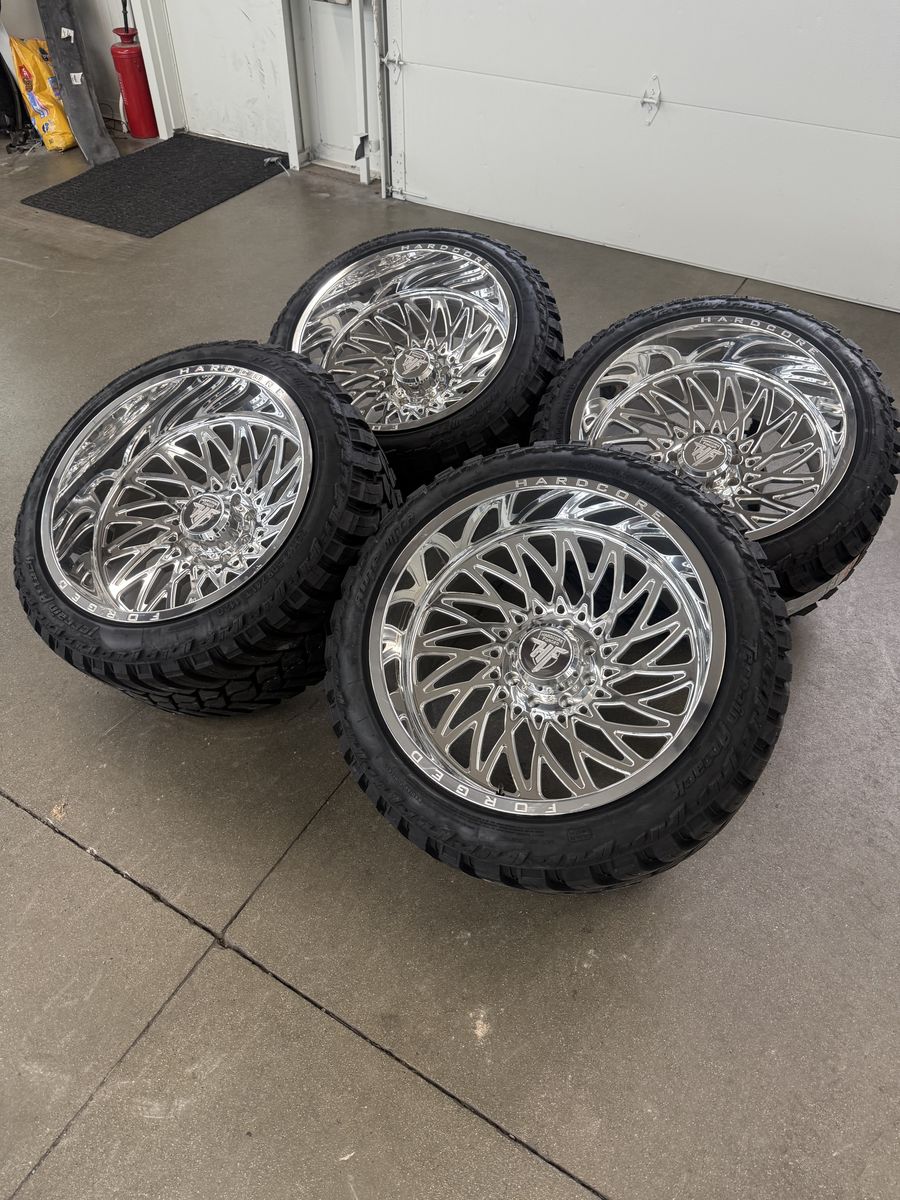 BRAND NEW 24x14 Hardcore Forged RFK/ 35x13.50r24