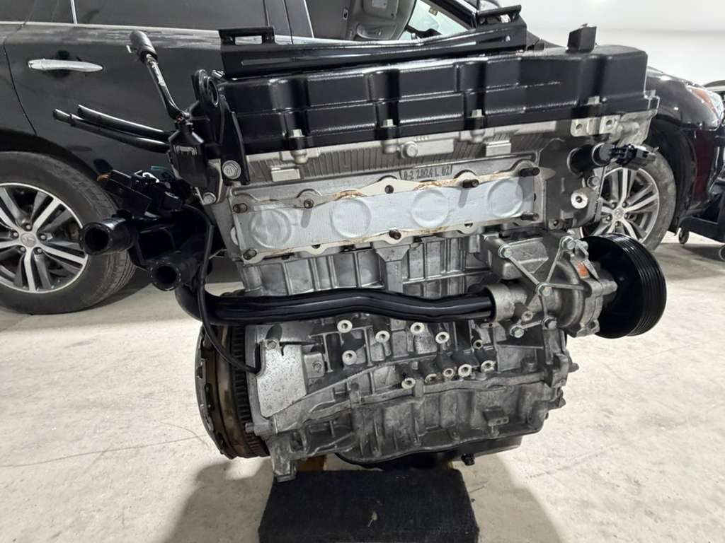 Main image 3