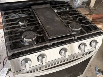 LG gas range
