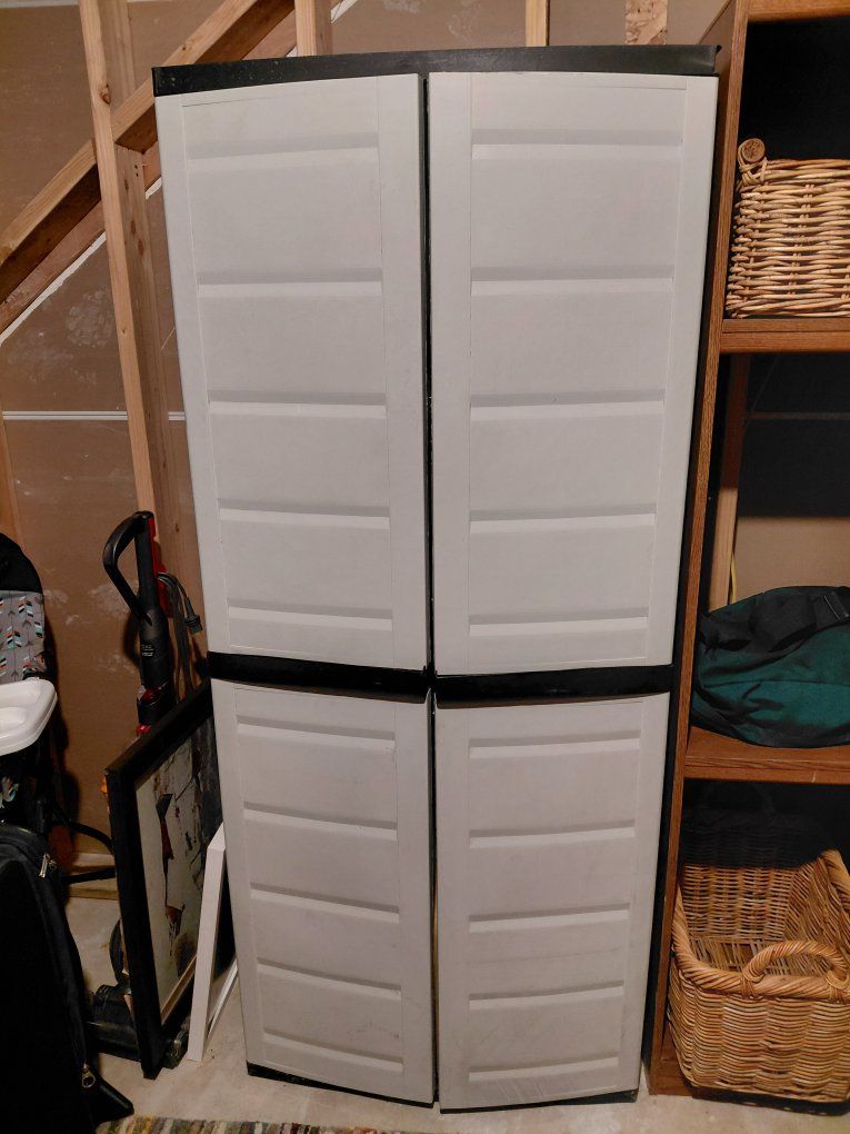 Plastic Storage Cabinet - 4-Tier Adjustable Shelves