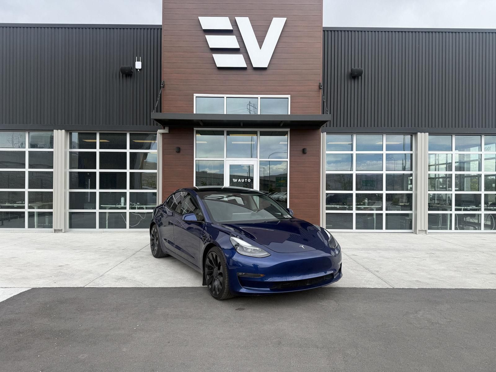 2023 Tesla Model 3 Performance