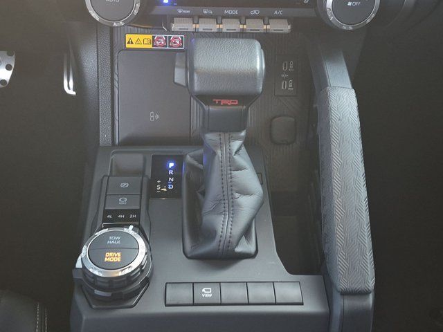 Main image 27