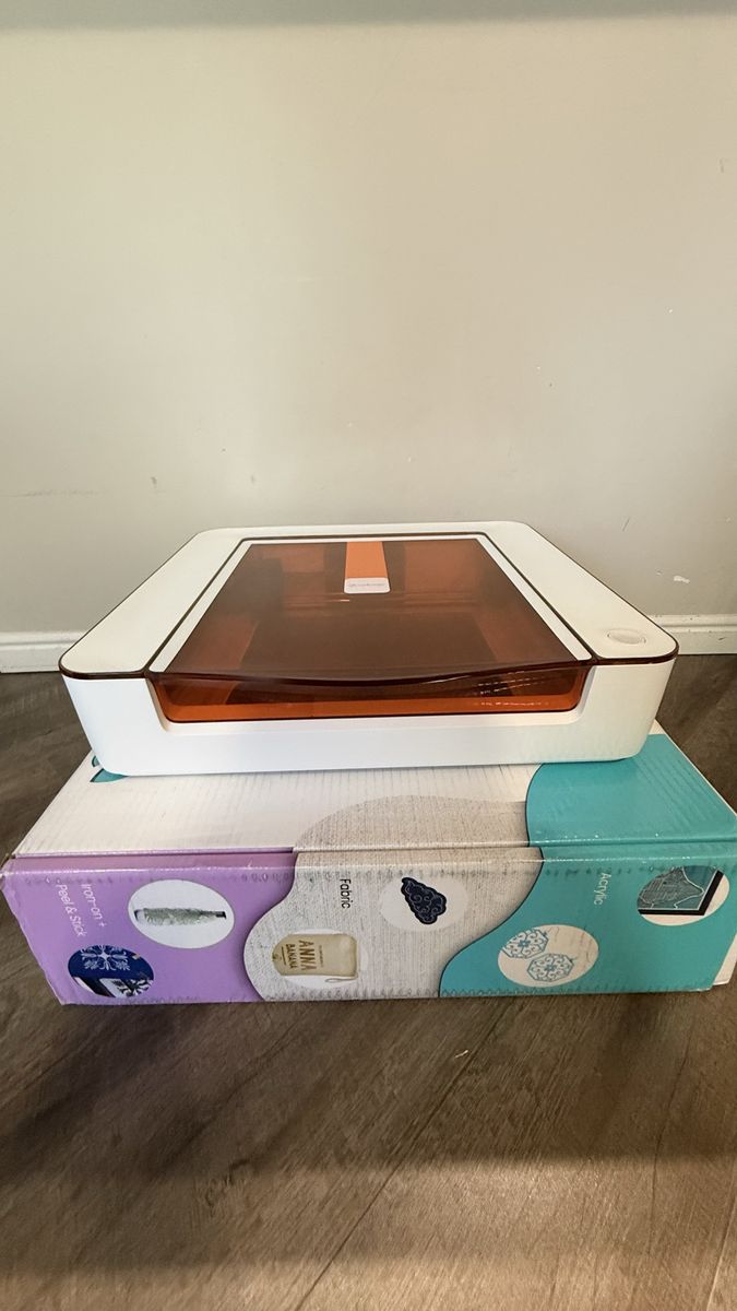 Glowforge Aura + Air Filter – Like New | Ready to Create!