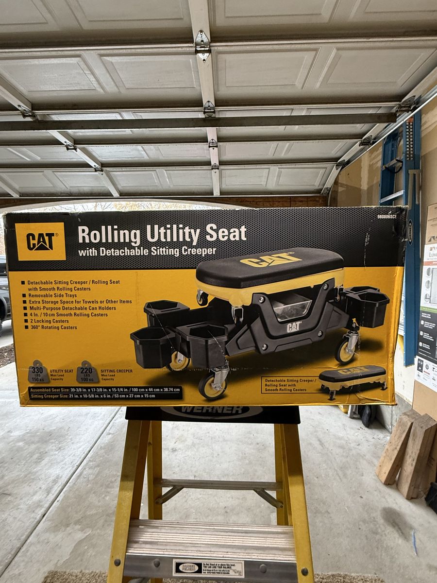 CAT  Roling Utility Seat