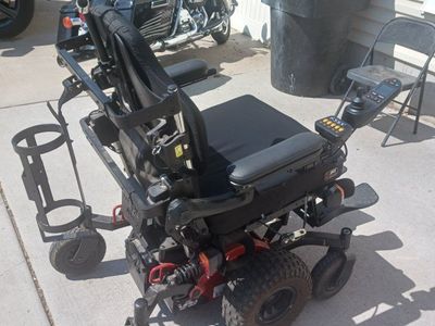 electric wheelchair Magic Mobility Frontier V6 All-Terrain Power Wheelchai