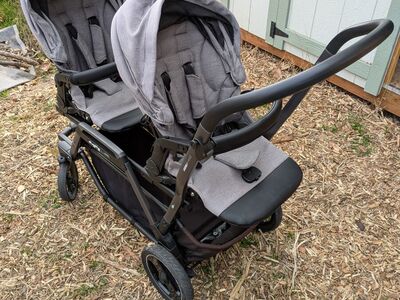 Peg Perego Duette Piroet Double Stroller & Car Seats w/ bases