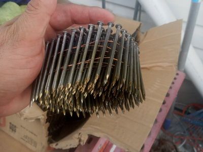 Collated Framing Nails - Wire Coil - Approx. 2.5 inch length - Bulk Box send o nails