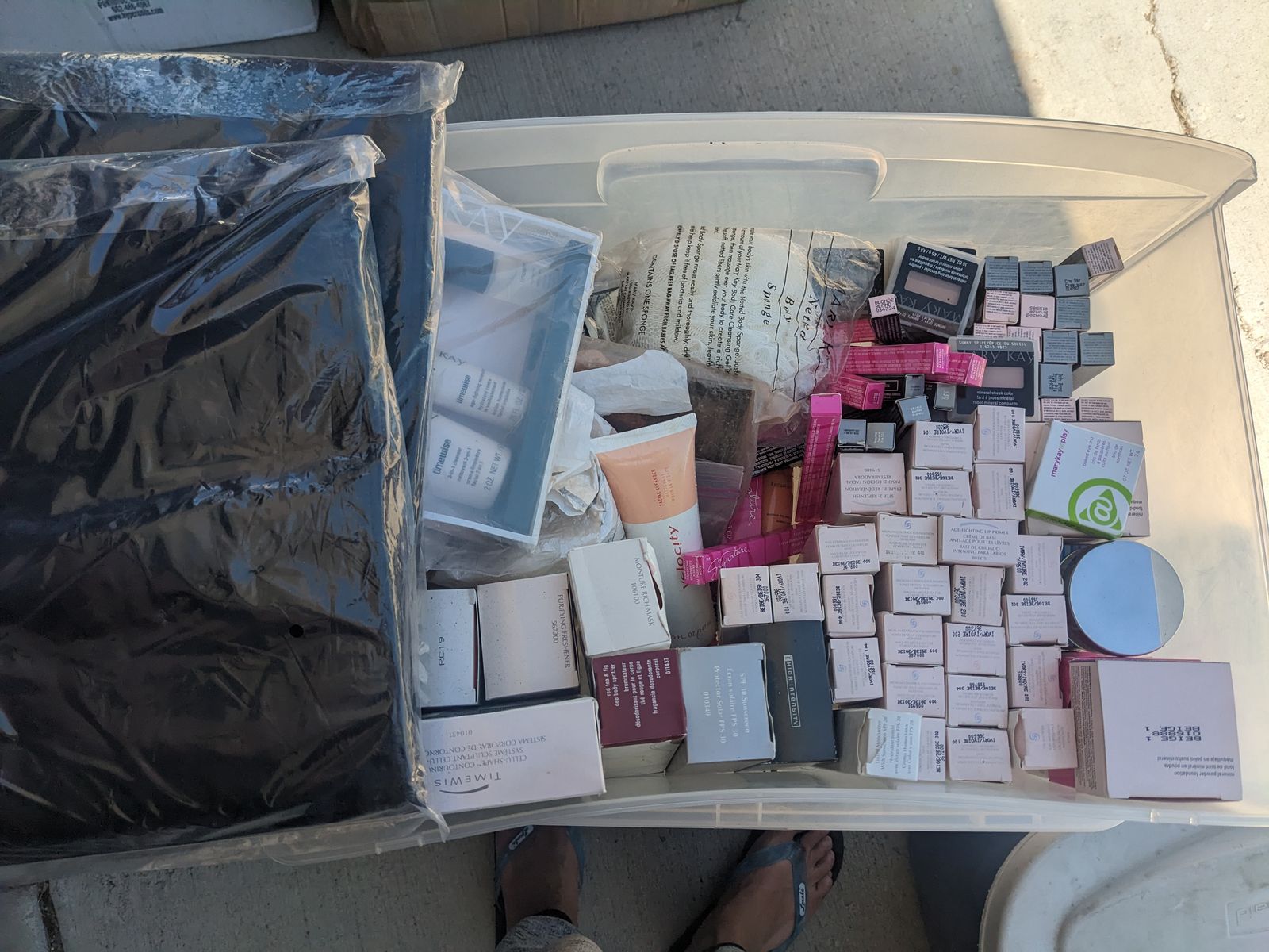 OLD STOCK- Various Mary Kay Product