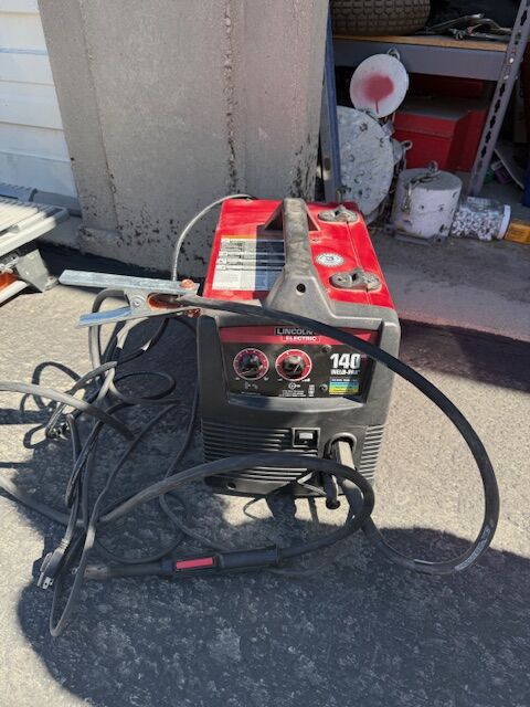 Lincoln Electric 140 mig welder