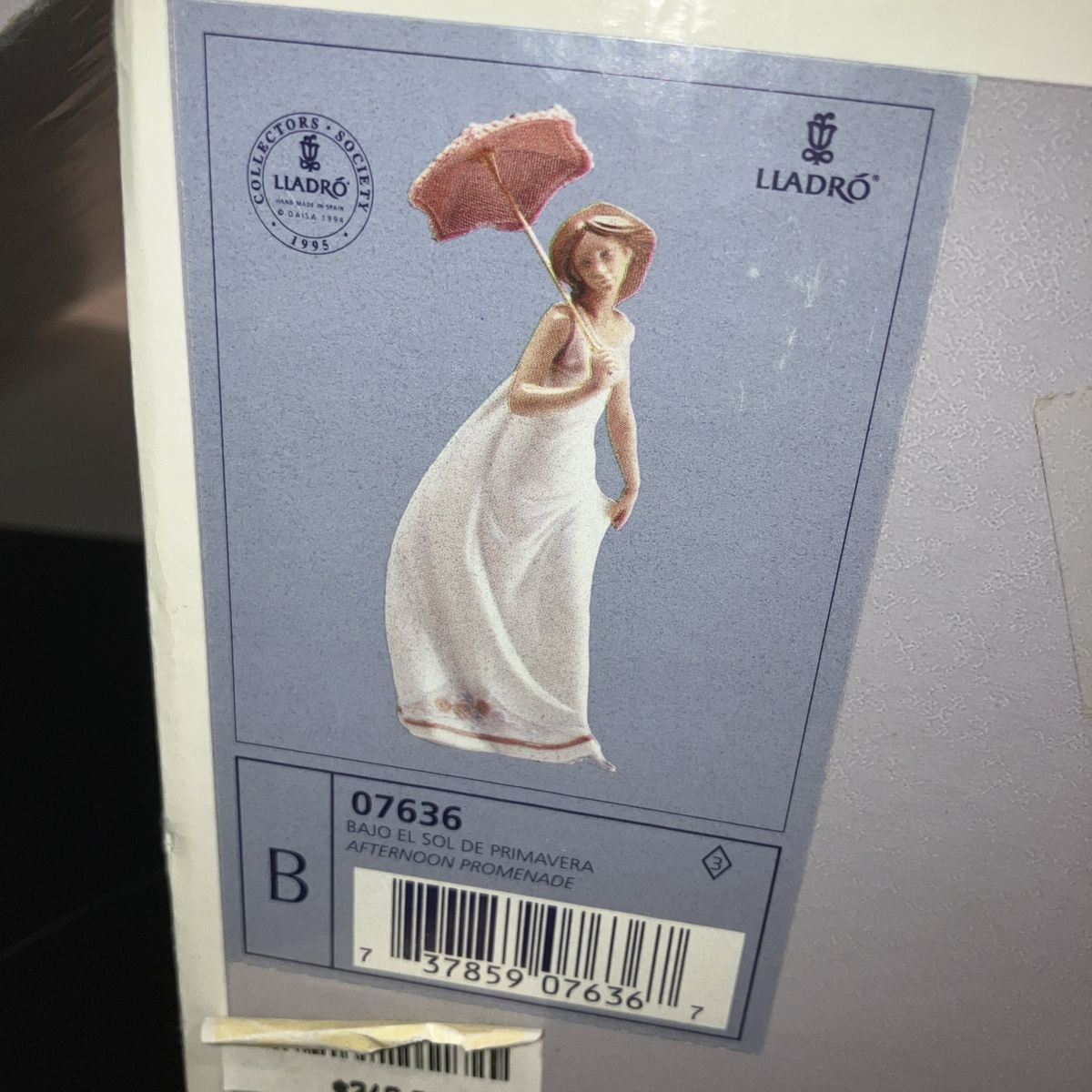 Lladro Porcelain Figurine Afternoon Promenade 07636 Collectors Society 1995 In Box