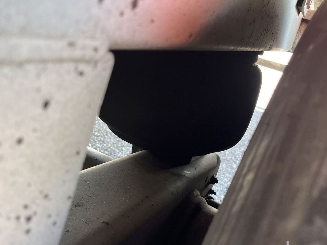 Main image 8