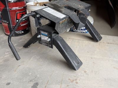 Reese 16k Fifth Wheel Hitch