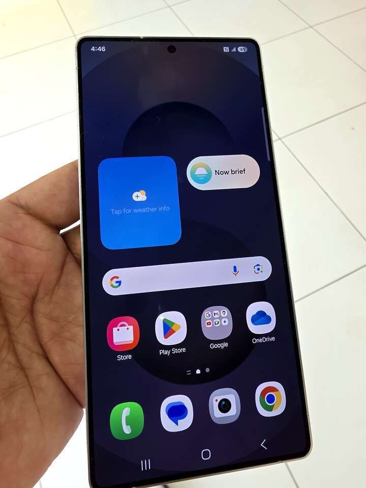 Samsung galaxy S25 Ultra 256 GB AT&T, Cricket and Pure Talk