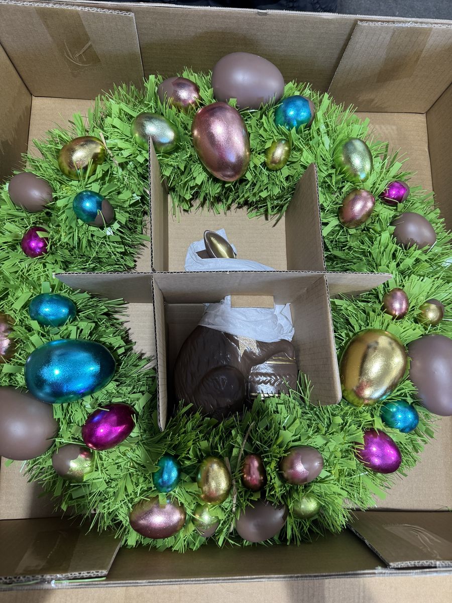 Members Mark 24 Inch Chocolate Bunny Wreath