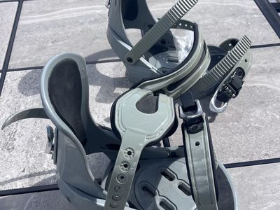 Adult Large Snowboard Bindings