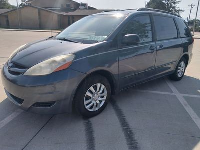 2007 Toyota Sienna CE 8-Passenger