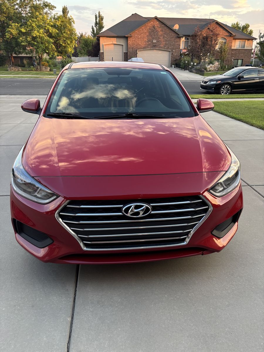 2022 Hyundai Accent SE