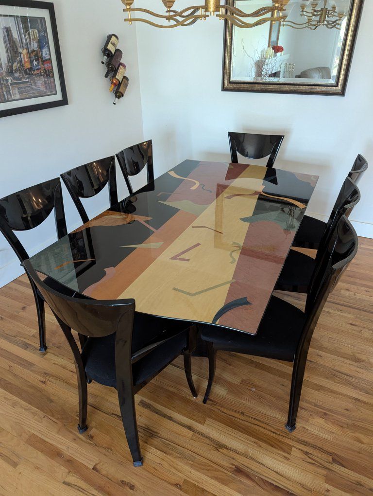  LOCAL CELEBRITY CONTEMPORARY TABLE AND CHAIRS 