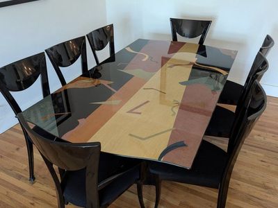 LOCAL CELEBRITY CONTEMPORARY TABLE AND CHAIRS