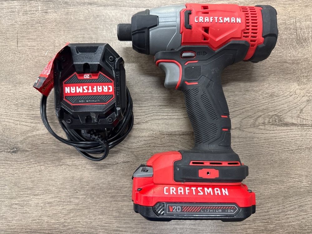 CRAFTSMAN IMPACT/DRILL WITH BATTERY AND CHARGER