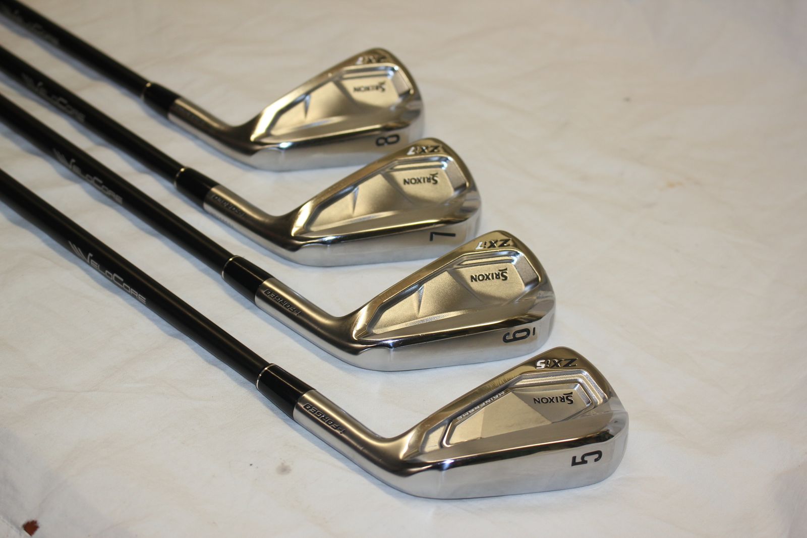 Srixon ZXi7 / AZi5 Combo Iron Set with Axiom Velocore Shafts