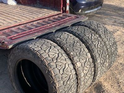 Nitto Recon Grappler M/T Tires