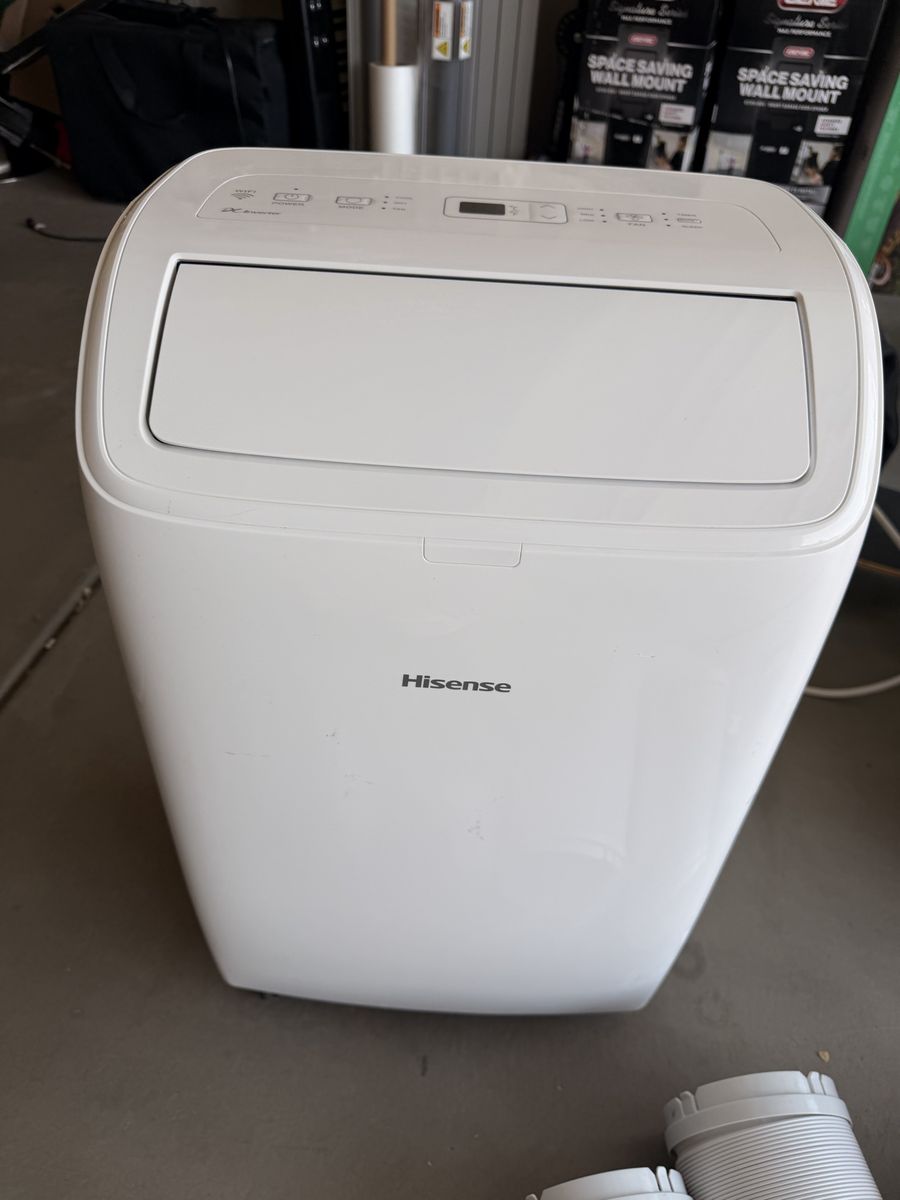Hisense Portable Air Conditioner with Dual Hoses & Window Kit