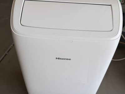 Hisense Portable Air Conditioner with Dual Hoses & Window Kit